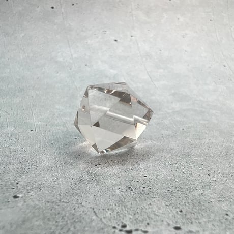 【ガネッシュヒマール産】天然ヒマラヤ水晶"手磨き加工"イコサヘドロン"ビーズ/Ganesh Himal Himalayan Quartz "Icosahedron"beads
