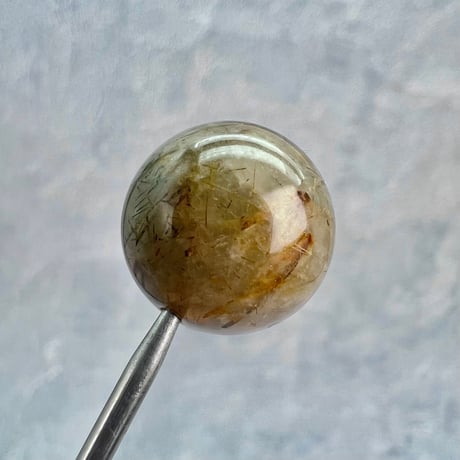 【ガネッシュヒマール産】アクチノライトイン天然ヒマラヤ水晶ビーズ②/Ganesh Himal Actinolite in Himalayan Quartz beads