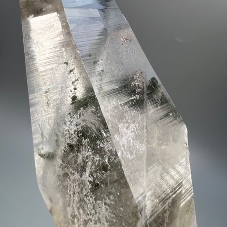 【ガネッシュヒマール産】クローライトイン天然ヒマラヤ水晶/Ganesh Himal Chlorite in Himalayan Quartz