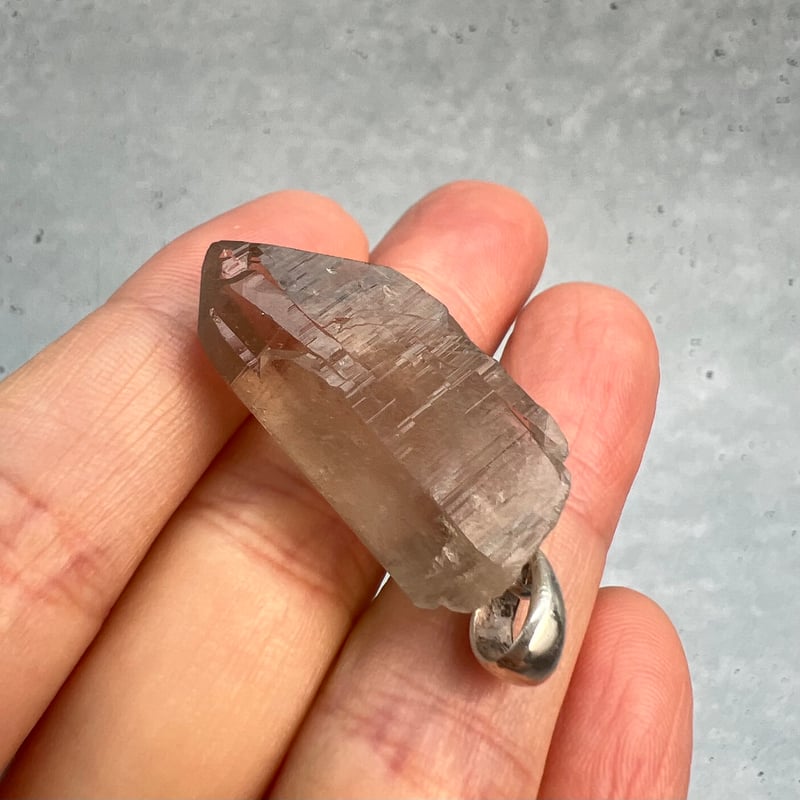 ガウリシャンカール産】天然ヒマラヤスモーキークォーツ