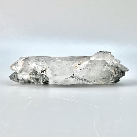 【マナスル産】クローライトイン天然ヒマラヤ水晶ポイント/Manaslu Chlorite in Himalayan Quartz Point