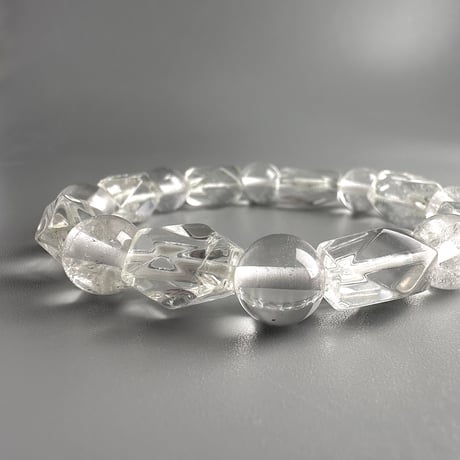【デザインブレスレット】カイラス産＋アンナプルナ産"手磨き加工"天然ヒマラヤ水晶/Kailash + Annapurna Himalayan Quartz  Design Bracelet