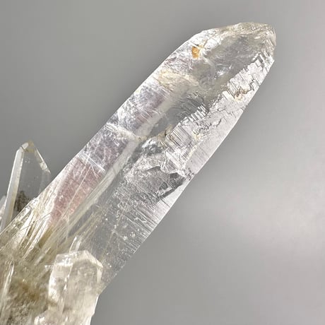 【ガネッシュヒマール産】アクチノライト&クローライトイン天然ヒマラヤ水晶ミニポイント"UU"/Ganesh Himal Actinolite&Chlorite in Himalayan Quartz