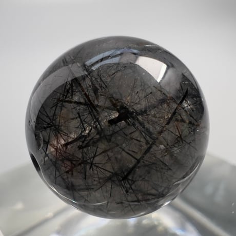【ガネッシュヒマール産】14mm"手磨き加工"アクチノライトイン天然ヒマラヤ水晶ビーズ/Ganesh Himal Actinolite in Himalayan Quartz Round beads