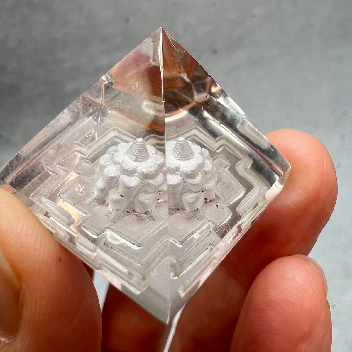 ガネーシュヒマラヤ天然石水晶、パワー ストーン ペラミッド 楽天市場】4個セット 水晶 ピラミッド ヒマラヤ水晶 ガネーシュ