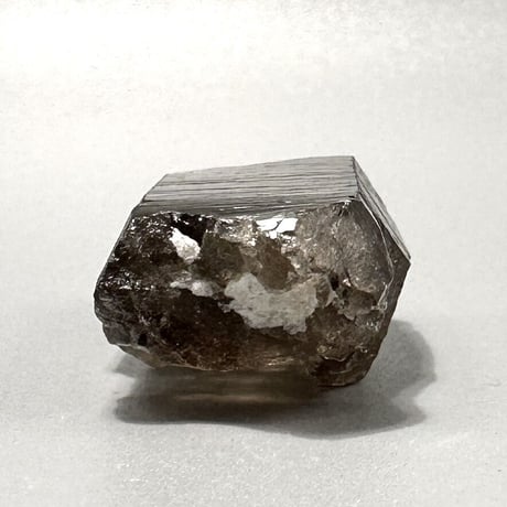 ガウリシャンカール産天然ヒマラヤスモーキークォーツポイント/GauriShankar Himalayan Smoky Quartz