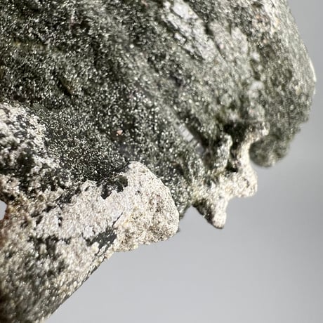 大特価【ガネッシュヒマール産】クローライトイン天然ヒマラヤ水晶/Ganesh Himal Chlorite in Himalayan Quartz