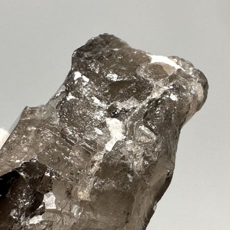 ガウリシャンカール産天然ヒマラヤスモーキークォーツポイント/GauriShankar Himalayan Smoky Quartz