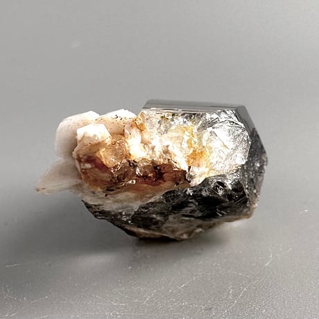【ガネッシュヒマール産】クローライトイン天然ヒマラヤ水晶ミニポイント"YY"/Ganesh Himal Chlorite in Himalayan Quartz mini Point