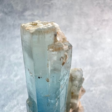 ネパール産【ヒマラヤアクアマリン】原石/Nepal Himalayan Aquamarine