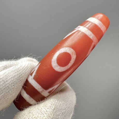 天珠 （めのう）/ カーネリアン ① Dzi Beads Carnelian