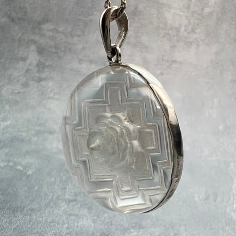 【ガネッシュヒマール産】天然ヒマラヤ水晶 "シュリヤントラ"シルバーペンダントトップ①/Ganesh Himal Himalayan Quartz "Shri Yantra"S/V Pendant