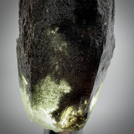 大特価【ガネッシュヒマール産】クローライトイン天然ヒマラヤ水晶/Ganesh Himal Chlorite in Himalayan Quartz