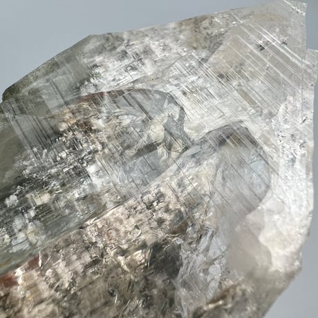 大特価【ガネッシュヒマール産】クローライトイン天然ヒマラヤ水晶⑬/Ganesh Himal Chlorite in Himalayan Quartz