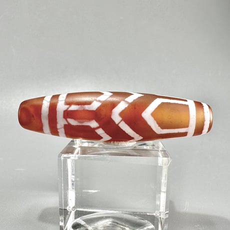 天珠 （めのう）/ カーネリアン ② Dzi Beads Carnelian
