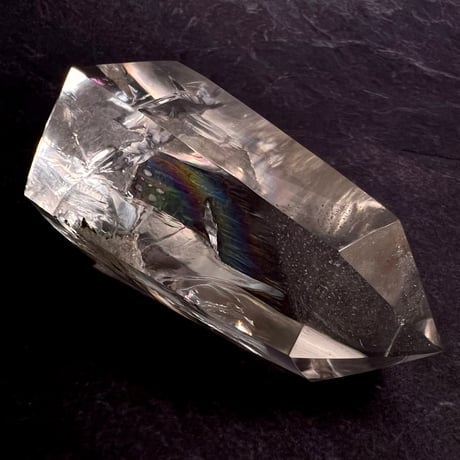 【ガネッシュヒマール産】レインボー入り天然ヒマラヤ水晶ポリッシュポイント/Ganesh Himal Rainbow In Himalayan Quartz Polish Point