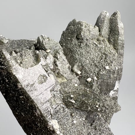 大特価【ガネッシュヒマール産】クローライトイン天然ヒマラヤ水晶/Ganesh Himal Chlorite in Himalayan Quartz