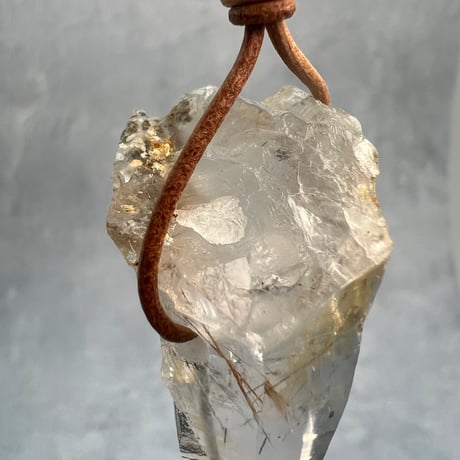 【ガネッシュヒマール産】天然ヒマラヤ水晶ペンダント⑥/GaneshHimal Natural Himalayan Quartz Pendant