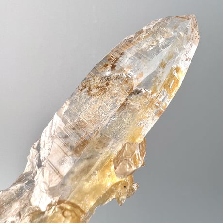 【ガネッシュヒマール産】リモナイトイン天然ヒマラヤ水晶/Ganesh Himal Limonite in Himalayan Quartz