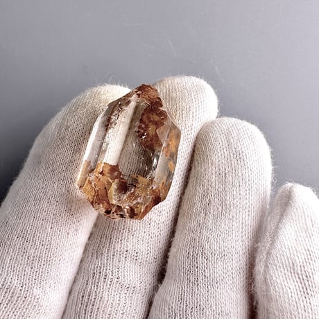 【ガネッシュヒマール産】リモナイトイン天然ヒマラヤ水晶ミニポイント⑥/Ganesh Himal Limonite in Himalayan Quartz Mini Point