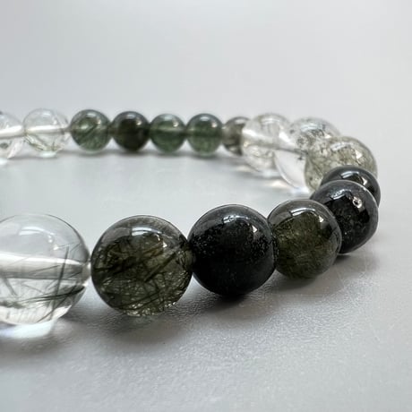 【ガネッシュヒマール産】アクチノライトイン天然ヒマラヤ水晶デザインブレスレット/Ganesh Himal Actinolite in Himalayan Quartz Design Bracelet