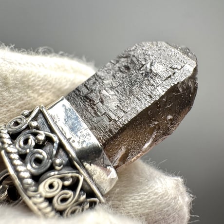 【ガウリシャンカール産】天然ヒマラヤスモーキークォーツ シルバー925ペンダントトップ/GauriShankar Himalayan Smoky Quartz S/V925Pendant Top