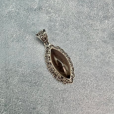 【ガウリシャンカール産】天然ヒマラヤスモーキークォーツ シルバー925ペンダントトップ/GauriShankar Smoky Quartz Silver925 Pendant Top