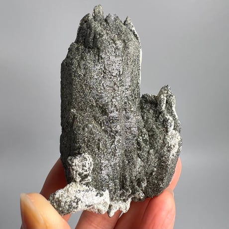 大特価【ガネッシュヒマール産】クローライトイン天然ヒマラヤ水晶/Ganesh Himal Chlorite in Himalayan Quartz