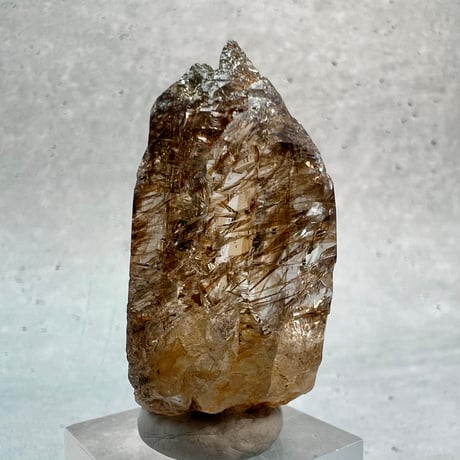 【ガネッシュヒマール産】バイオタイトイン天然ヒマラヤ水晶/Ganesh Himal Biotite in Himalayan Quartz