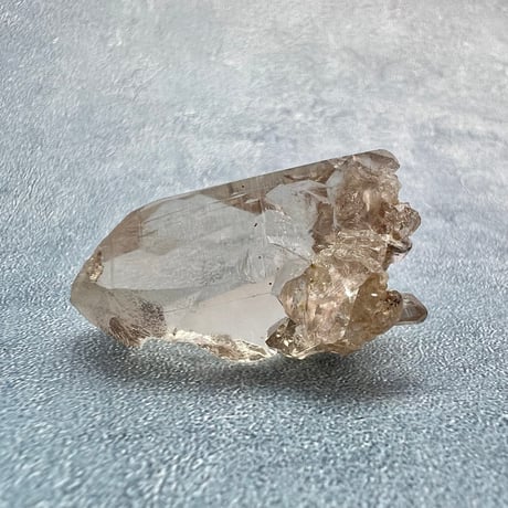【ガウリシャンカール産】天然ヒマラヤスモーキークォーツ/GauriShankar Himalayan Smoky Quartz