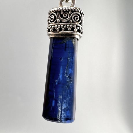 ネパール産ヒマラヤカイヤナイトS/V925ペンダントトップ ② NEPAL Himalayan Kyanite Pendant Top