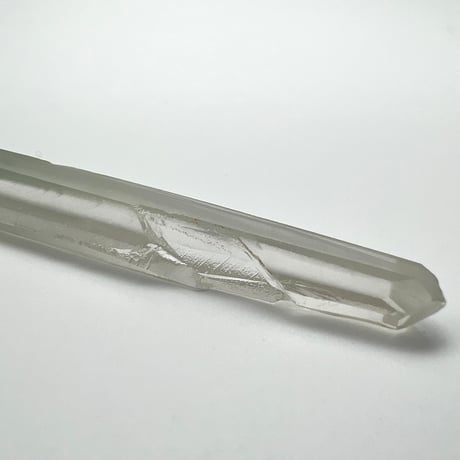 マダガスカル産クローライトインクォーツ/Madagascar Chlorite in Quartz