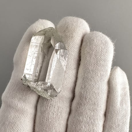 【ガネッシュヒマール産】クローライトイン天然ヒマラヤ水晶ミニポイント"CC"/Ganesh Himal Chlorite in Himalayan Quartz Mini Point