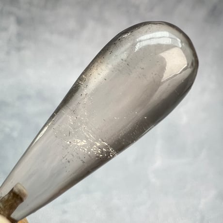 【ガウリシャンカール産】天然ヒマラヤスモーキークォーツ雫型ペンダントトップ/GauriShankar Himalayan Smoky Quartz Drop Pendant Top