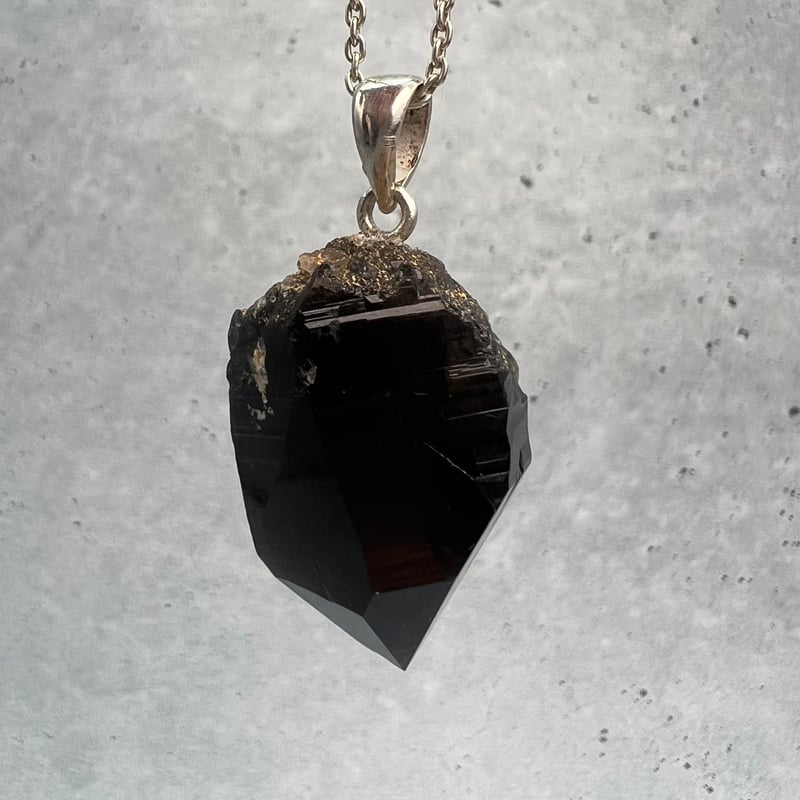 ガウリシャンカール産】天然ヒマラヤスモーキークォーツ