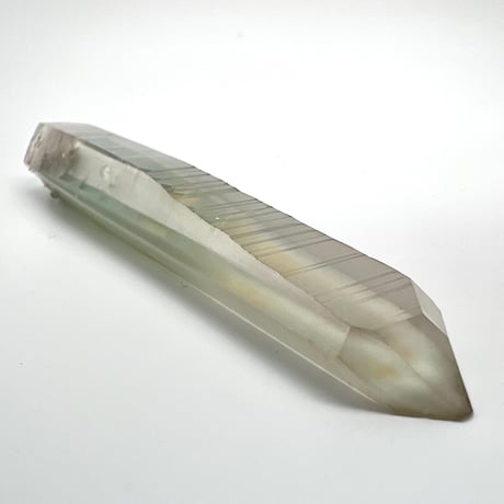 マダガスカル産クローライトインクォーツ/Madagascar Chlorite in Quartz