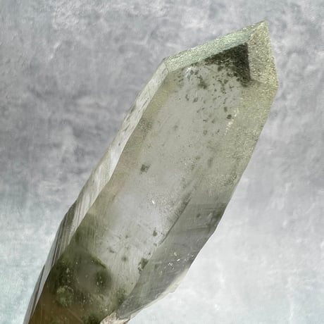 【ガネッシュヒマール産】クローライト&アクチノライトイン天然ヒマラヤ水晶/Ganesh Himal Chlorite&Actinorite in Himalayan Quartz