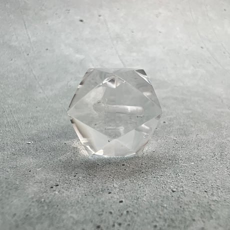 【ガネッシュヒマール産】天然ヒマラヤ水晶"手磨き加工"イコサヘドロン"ビーズ /Ganesh Himal Himalayan Quartz "Icosahedron"beads