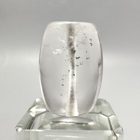 カイラス産"手磨き"天然クローライト入りヒマラヤ水晶バレルビーズ/Kailash Himalayan Quartz Barrel beads