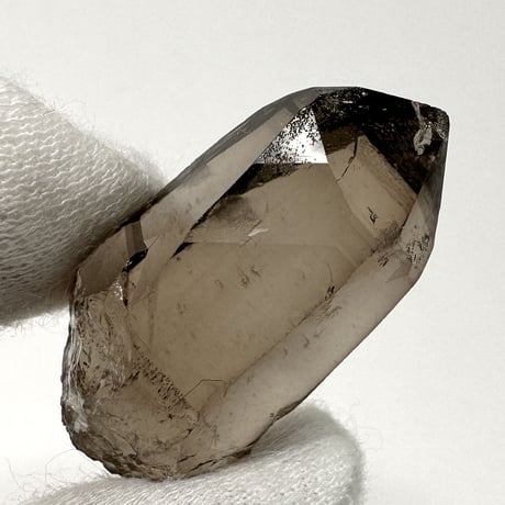 ガウリシャンカール産天然ヒマラヤスモーキークォーツポイント/GauriShankar Himalayan Smoky Quartz