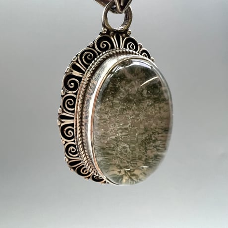 【ガネッシュヒマール産】クローライトイン天然ヒマラヤ水晶×シルバー925ペンダントトップ/Ganesh Himal Himalayan Quartz×Silver925Pendanttop