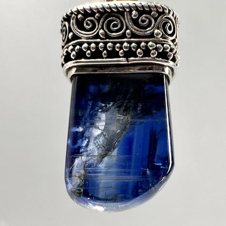 ネパール産ヒマラヤカイヤナイトS/V925ペンダントトップ ⑤ NEPAL Himalayan Kyanite Pendant Top