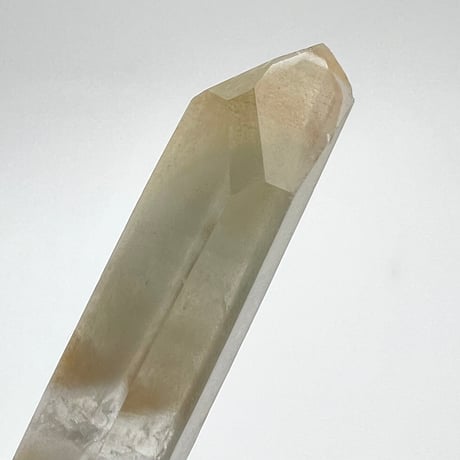 マダガスカル産クローライトインクォーツ/Madagascar Chlorite in Quartz