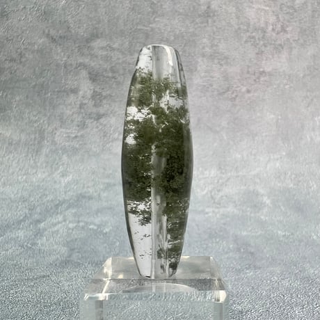 【ガネッシュヒマール産】クローライトイン天然ヒマラヤ水晶 樽型ビーズ/Ganesh Himal Chlorite in Himalayan Quartz barrel beads