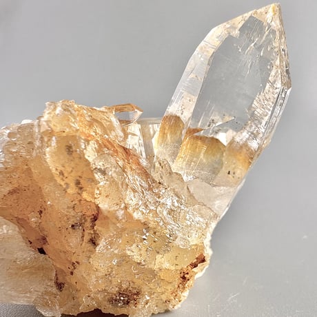 【ガネッシュヒマール産】リモナイトイン天然ヒマラヤ水晶/Ganesh Himal Limonite in Himalayan Quartz