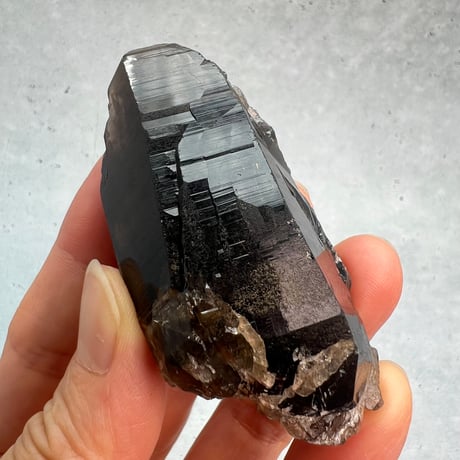 【ガウリシャンカール産】天然ヒマラヤスモーキークォーツポイント⑨/GauriShankar Himalayan Smoky Quartz Point