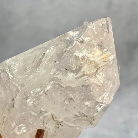 カイラス産】天然ヒマラヤ水晶革紐付きペンダント②/Kailash Himalayan Quartz Pendant