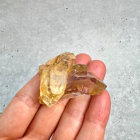 【ガネッシュヒマール産】リモナイトイン天然ヒマラヤ水晶/Ganesh Himal Limonite Himalayan Quartz
