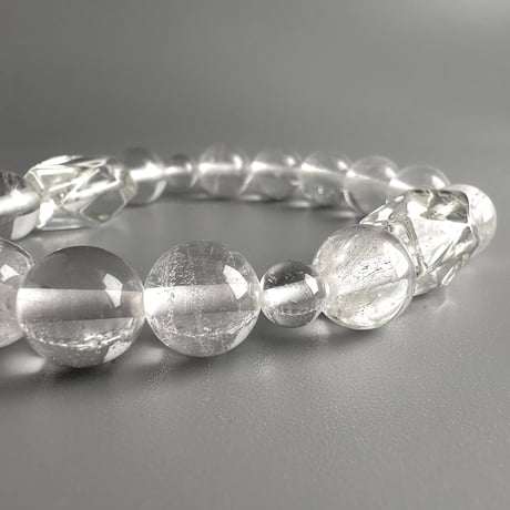 【デザインブレスレット】カイラス産＋アンナプルナ産"手磨き加工"天然ヒマラヤ水晶/Kailash + Annapurna Himalayan Quartz  Design Bracelet