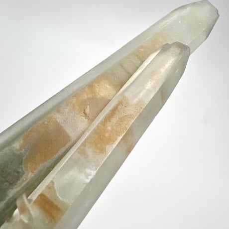 マダガスカル産クローライトインクォーツ/Madagascar Chlorite in Quartz
